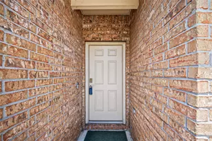 2314 Fallen Willow Ct, Conroe, TX 77301 - Photo 2
