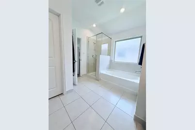 3410 Emerald Anchor Ln, Conroe, TX 77301 - Photo 10