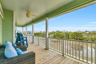 13602 Windlass Cir, Galveston, TX 77554 - Photo 16