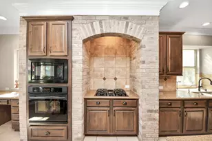 1335 Lake Grayson Dr, Katy, TX 77494 - Photo 4