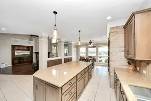 1335 Lake Grayson Dr, Katy, TX 77494 - Photo 6