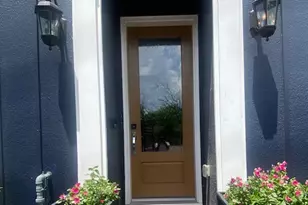 805 Bringhurst St, Houston, TX 77020 - Photo 2