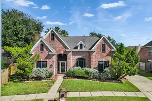 4414 Santee Dr, Baytown, TX 77521 - Photo 1