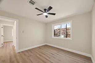 5718 Longforest Dr, Houston, TX 77088 - Photo 36