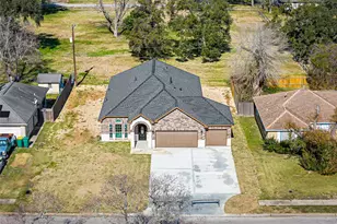 710 Hackberry St, La Marque, TX 77568 - Photo 32