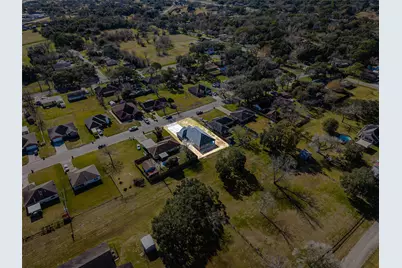 710 Hackberry Street, La Marque, TX 77568 - Photo 36