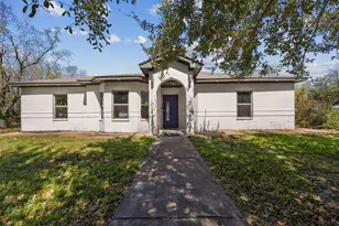 4425 Fuqua St, Houston, TX 77048 - Photo 2