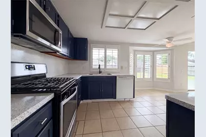807 Mountain Meadows Drive, Katy, TX 77450 - Photo 2