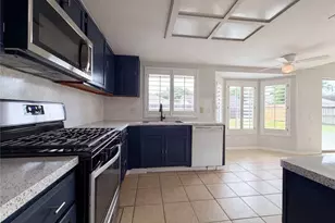 807 Mountain Meadows Dr, Katy, TX 77450 - Photo 2
