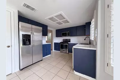 807 Mountain Meadows Drive, Katy, TX 77450 - Photo 6