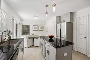 4017 Woodfin St, Houston, TX 77025 - Photo 10