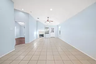 11018 WARATH Oak Ct, Houston, TX 77065 - Photo 14