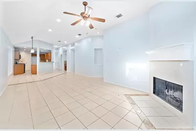 11018 Warath Oak Court, Houston, TX 77065 - Photo 16