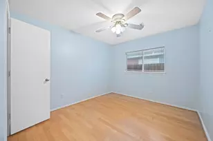 11018 WARATH Oak Ct, Houston, TX 77065 - Photo 22