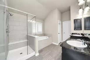 5835 Chaste Ct, Rosenberg, TX 77469 - Photo 32