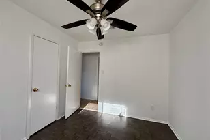 4903 Raven Ridge Dr, Houston, TX 77053 - Photo 6