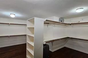 1719 Stacy Crest, Houston, TX 77008 - Photo 8