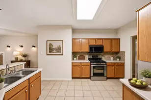 2702 Youpon Lake Ct, Houston, TX 77084 - Photo 4