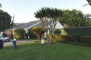 10330 Briar Forest Dr, Houston, TX 77042 - Photo 16
