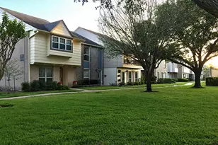 10330 Briar Forest Dr, Houston, TX 77042 - Photo 20