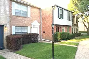10330 Briar Forest Dr, Houston, TX 77042 - Photo 2