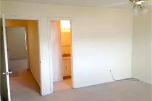 10330 Briar Forest Dr, Houston, TX 77042 - Photo 8