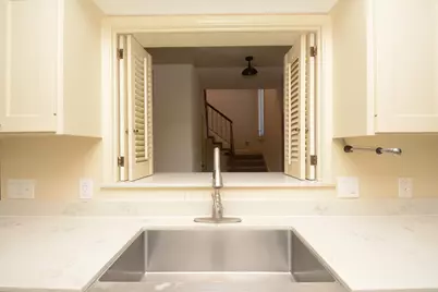 425 E Fair Harbor Lane, Houston, TX 77079 - Photo 12