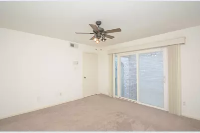 425 E Fair Harbor Lane, Houston, TX 77079 - Photo 26