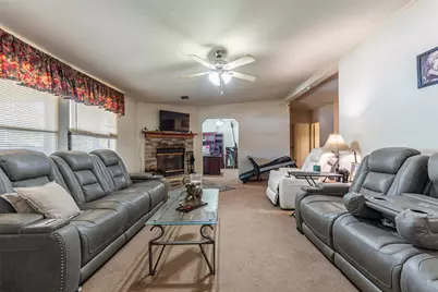 4624 6th Street, Bacliff, TX 77518 - Photo 6