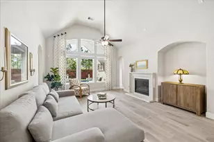 15 Overland Heath Dr, Tomball, TX 77375 - Photo 4