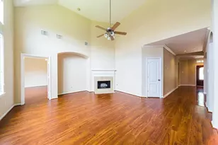 6818 Alden Ct, Sugar Land, TX 77479 - Photo 6