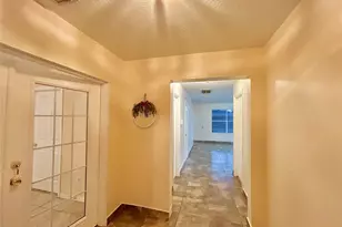 514 Regional Park Dr, Houston, TX 77060 - Photo 10
