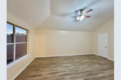 514 Regional Park Drive, Houston, TX 77060 - Photo 26