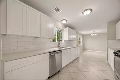 12610 Wood Dawn Lane, Houston, TX 77015 - Photo 10
