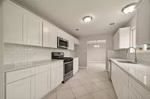 12610 Wood Dawn Ln, Houston, TX 77015 - Photo 12