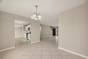 12610 Wood Dawn Ln, Houston, TX 77015 - Photo 8