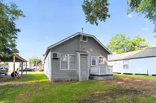 320 E Murrill St, Baytown, TX 77520 - Photo 22