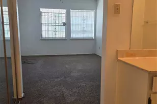 6347 Cattails Ln, Houston, TX 77035 - Photo 18