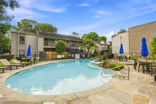 1100 Augusta Dr, Houston, TX 77057 - Photo 20