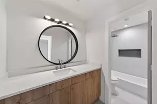 7409 Touchstone St, Houston, TX 77028 - Photo 12