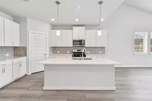 6425 Green Clover Ln, Pearland, TX 77584 - Photo 6
