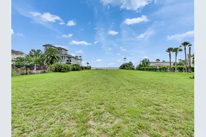 8415 Teichman Road, Galveston, TX 77554 - Photo 8