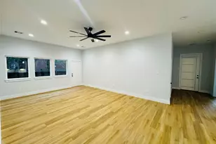 9362 Starfire Ln, Houston, TX 77036 - Photo 8