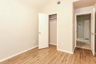 2307 Jefferson Crossing Dr, Conroe, TX 77304 - Photo 14