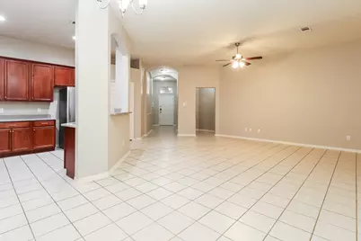 2307 Jefferson Crossing Drive, Conroe, TX 77304 - Photo 6