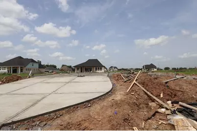 2110 Shadow Falls Drive, Missouri City, TX 77459 - Photo 6