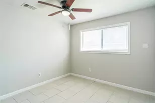 11623 Rowan Ln, Houston, TX 77072 - Photo 22