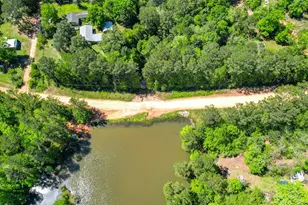 209 W George Jones Rd, Livingston, TX 77351 - Photo 32