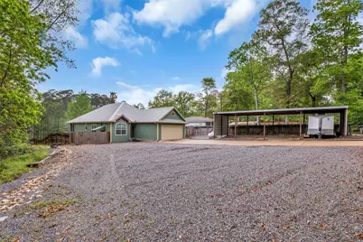 209 W George Jones Road, Livingston, TX 77351 - Photo 2