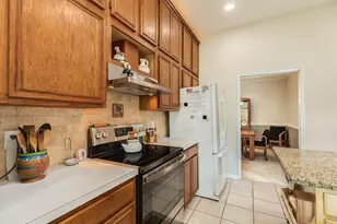 707 W Peach Hollow Cir, Pearland, TX 77584 - Photo 14